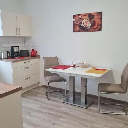 Liebevolle In Zentraler Lage By Interhome Apartmán Monheim am Rhein